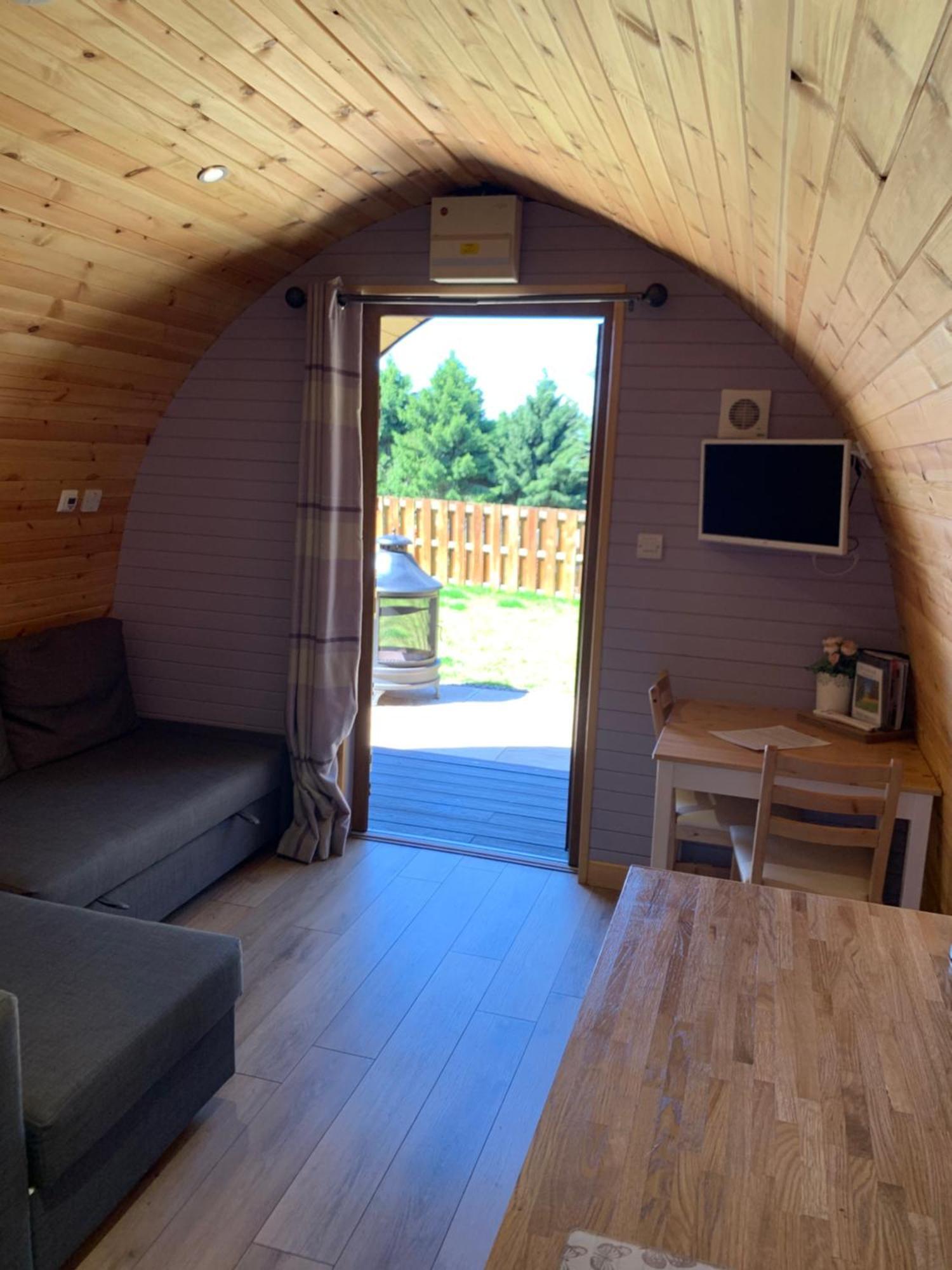 Kersebrock Kabins Falkirk Exterior foto